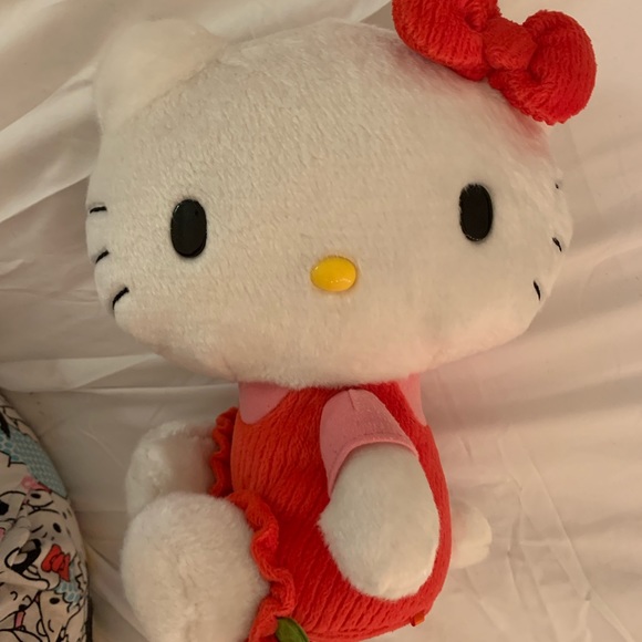 Hello Kitty - Picture 2 of 2